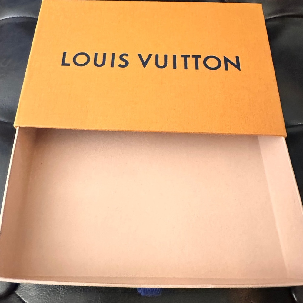 Louis Vuitton long wallet Box - Picture 2 of 2